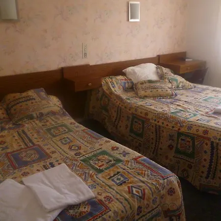 Hotel Lavalliere Croix Blanche