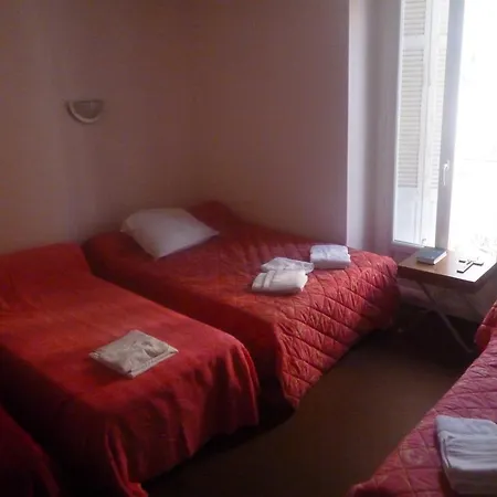 Hotel Lavalliere Croix Blanche 2*
