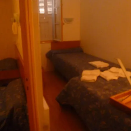 Hotel Lavalliere Croix Blanche Lourdes